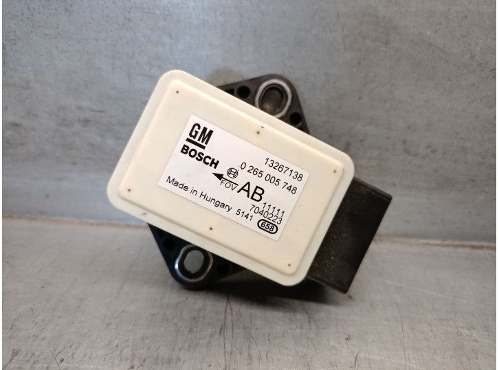 Recambio de modulo electronico para opel corsa d (s07) 1.3 cdti (l08, l68) referencia OEM IAM 13267138 0265005748 BOSCH