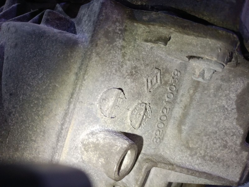Recambio de caja cambios para nissan micra iii (k12) 1.5 dci referencia OEM IAM JR5114 8200210039 A025665