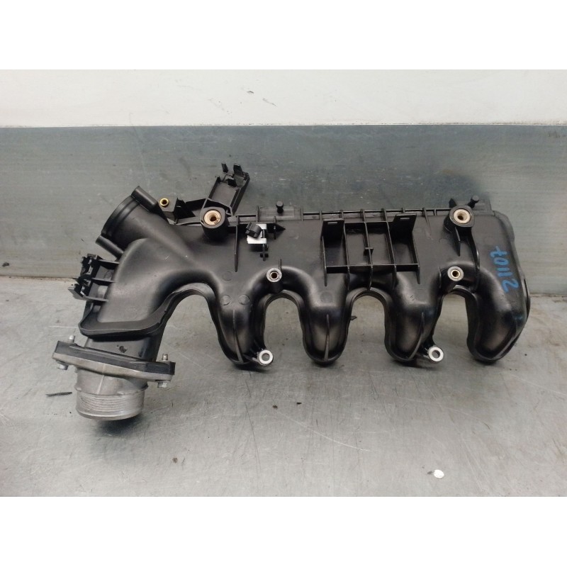 Recambio de colector admision para mazda 3 sedán (bk) 1.6 di turbo (bk12y) referencia OEM IAM 9653808680 Y60110220C 