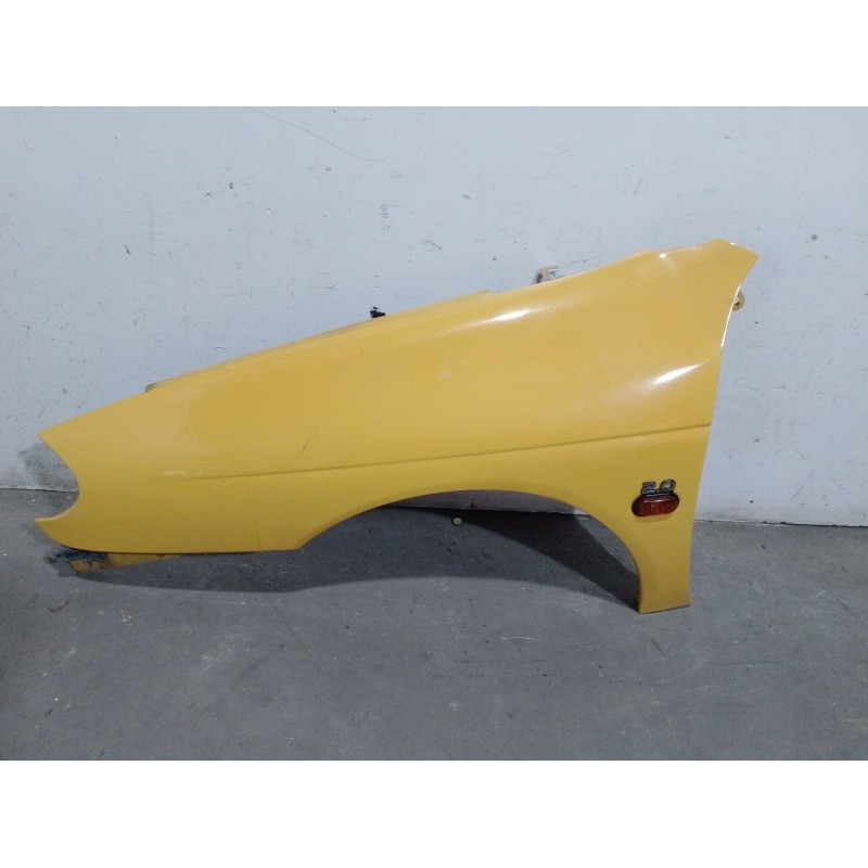 Recambio de aleta delantera izquierda para renault megane i coach (da0/1_) 2.0 16v referencia OEM IAM 7751675002  