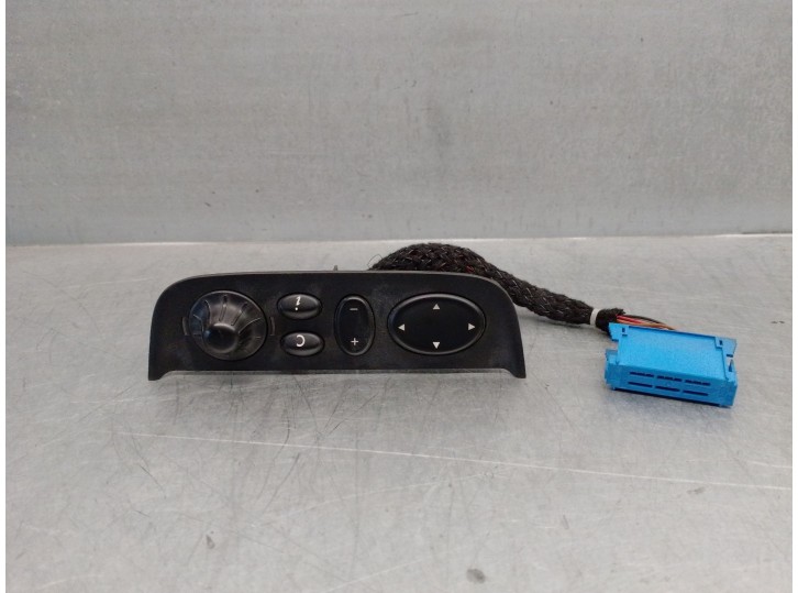 Replacement multifunction switch for Renault Megane I Coach (DA0/1_) 2.0 16V OEM IAM reference 820006300 902201464621
