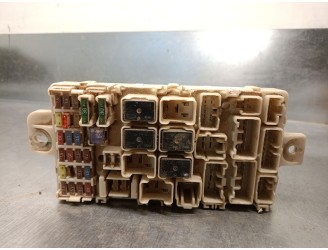 Recambio de caja reles / fusibles para mitsubishi l200 / triton (ka_t, kb_t) 2.5 di-d 4wd (kb4t) referencia OEM IAM 03484112 863