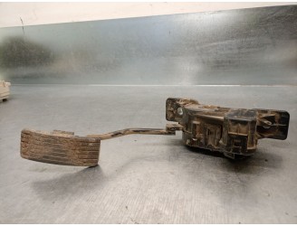 Recambio de potenciometro pedal para mitsubishi l200 / triton (ka_t, kb_t) 2.5 di-d 4wd (kb4t) referencia OEM IAM MR992933 MR992