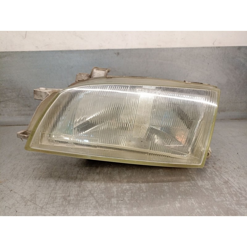 Recambio de faro izquierdo para toyota carina (t19) 1.6 16v cat referencia OEM IAM 8115005060 8115005060 