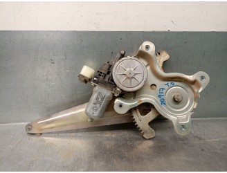 Recambio de elevalunas trasero derecho para mitsubishi l200 / triton (ka_t, kb_t) 2.5 di-d 4wd (kb4t) referencia OEM IAM MN18235