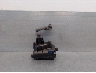 Recambio de motor regulacion ventana para renault megane i coach (da0/1_) 2.0 16v referencia OEM IAM ZH00538500 7700838601 DROIT