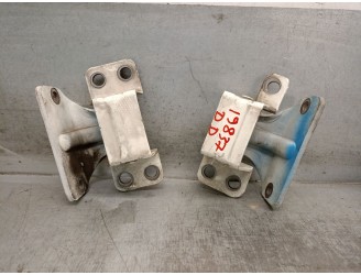 Recambio de bisagra puerta para nissan cabstar 01.04  3.0 diesel referencia OEM IAM 80400MA000 80400MA000 