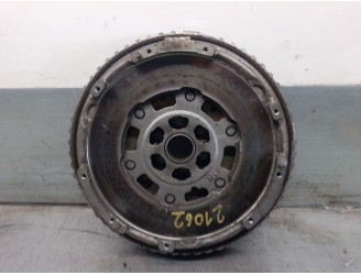 Recambio de volante motor para nissan qashqai ii suv (j11, j11_) 1.2 dig-t referencia OEM IAM 123104345R 1231500Q1A 