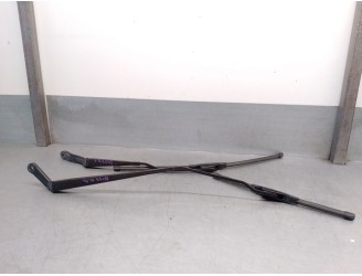 Recambio de brazo limpia delantero derecho para peugeot 206 hatchback (2a/c) 1.9 d referencia OEM IAM 6429R9 6429S0 