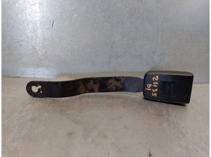 Replacement seatbelt buckle for Seat Ibiza II (6K1) 1.9 D OEM IAM reference 6K0857755A 
