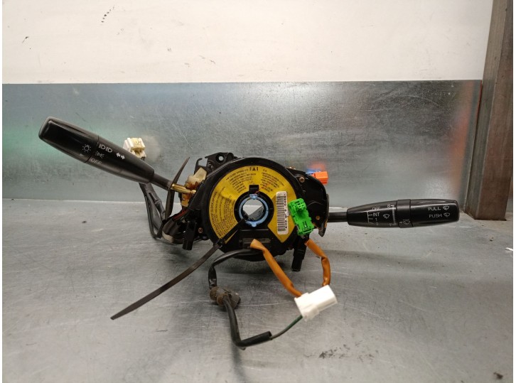 Recambio de mando luces para kia carens ii monospace (fj) 1.6 referencia OEM IAM 0K2FF66120B 0K2FF66120B 