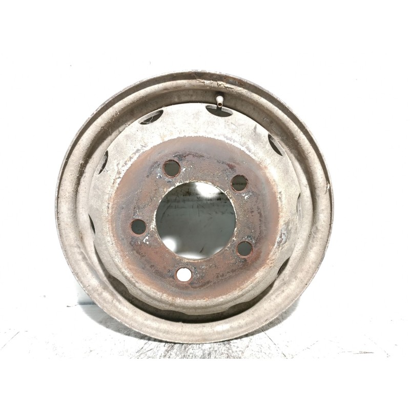 Recambio de llanta para nissan cabstar 01.04  3.0 diesel referencia OEM IAM 403009X200 R15H2X5JDOT-E 