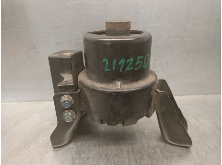 Replacement right engine mount for Honda HR-V (RU) 1.6 i-DTEC (RU8) OEM IAM reference N16A3 N16A3 