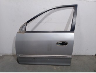 Recambio de puerta delantera izquierda para kia carens ii monospace (fj) 1.6 referencia OEM IAM K2JA59020  
