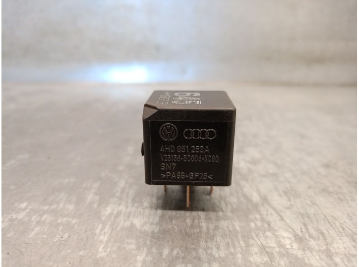 Recambio de rele para volkswagen golf vii (5g1, bq1, be1, be2) 1.4 tsi referencia OEM IAM 4H0951253A 4H0951253A 