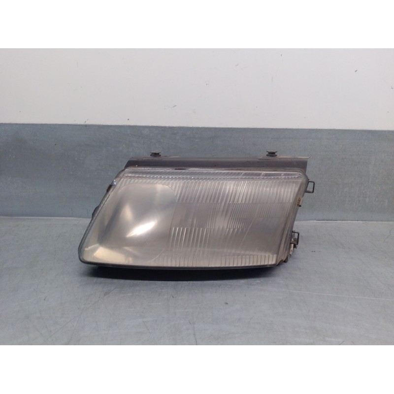 Recambio de faro izquierdo para volkswagen passat b5 (3b2) 1.9 tdi referencia OEM IAM 3B0941017L 3B0941017L 