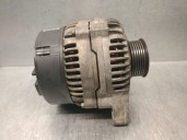 Replacement alternator for Audi A6 C4 (4A2) 2.5 TDI OEM IAM reference 046903015F 0123510028 BOSCH