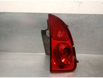 Recambio de faro antiniebla trasero izquierdo para renault espace iv (jk0/1_) 1.9 dci (jk0u) referencia OEM IAM 8200027155 82000