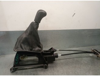 Recambio de palanca cambio para mitsubishi mirage / space star vi hatchback (a0_a) 1.0 (a05a) referencia OEM IAM 2450A056 2450A0