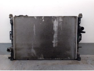 Recambio de radiador agua para land rover range rover evoque (l538) 2.2 d referencia OEM IAM 6G918005AD LR039623 VALEO