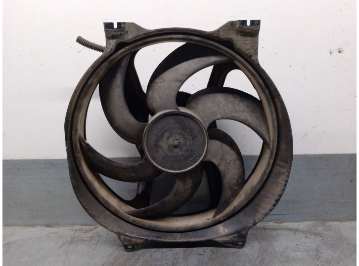 Recambio de electroventilador para renault 19 i (b/c53_) 1.9 d (b/c534, b/c53j) referencia OEM IAM 7700784652 