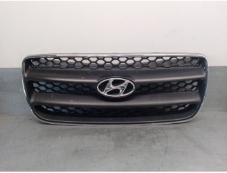 Recambio de rejilla delantera para hyundai santa fé ii (cm) 2.2 crdi referencia OEM IAM 865612B010 865612B010 