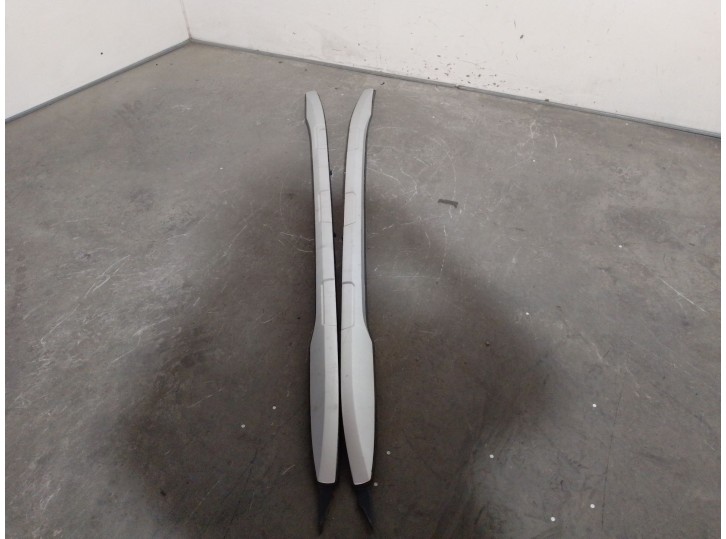 Recambio de portaequipajes para ford ecosport 1.0 ecoboost referencia OEM IAM 2009147 2009143 