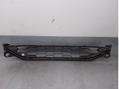 Replacement front grille for Honda HR-V (RU) 1.6 i-DTEC (RU8) OEM IAM reference 71103T7JH000 