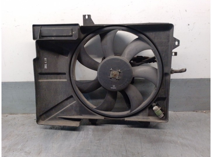 Recambio de electroventilador para hyundai getz (tb) 1.1 referencia OEM IAM 253501C150 