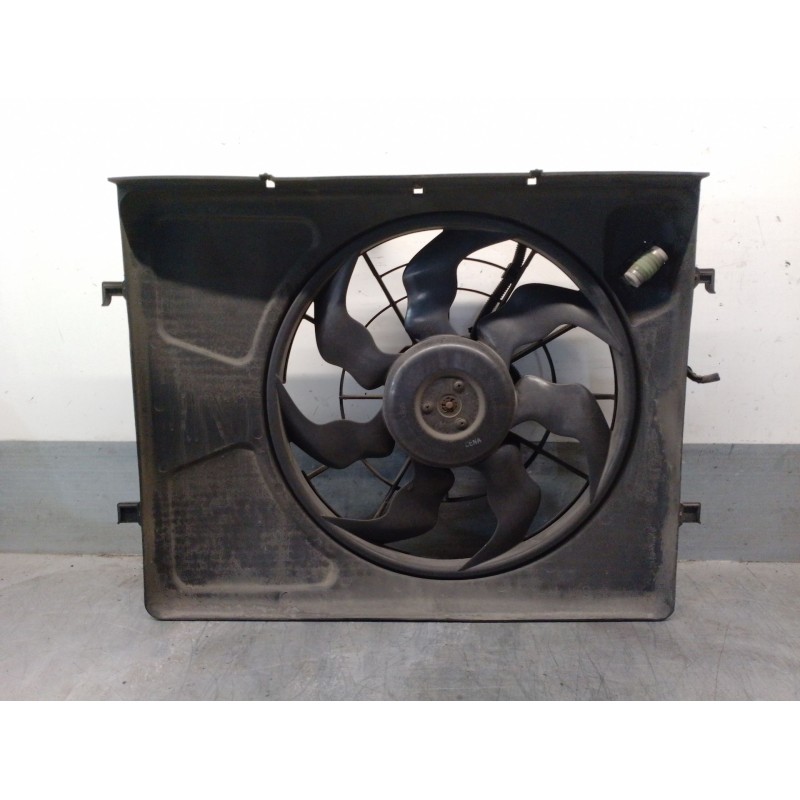 Recambio de electroventilador para kia cee´d hatchback (ed) 1.6 referencia OEM IAM 252312H000  