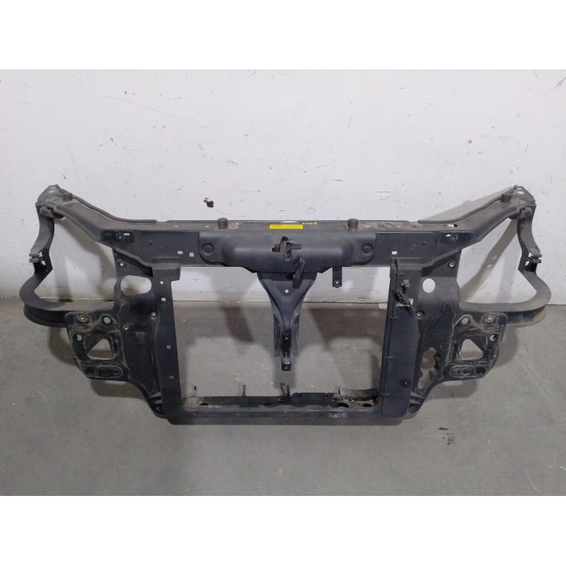 Recambio de panel frontal para hyundai getz (tb) 1.1 referencia OEM IAM 641011C000  