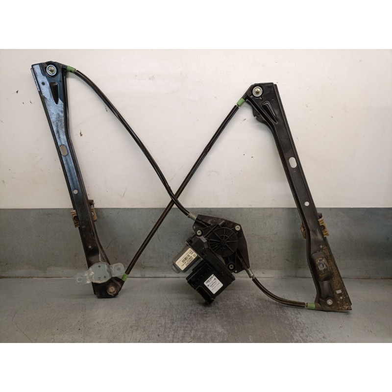 Recambio de elevalunas delantero izquierdo para volkswagen golf v (1k1) 2.0 tdi referencia OEM IAM 1K0959701E 1K3837461A 