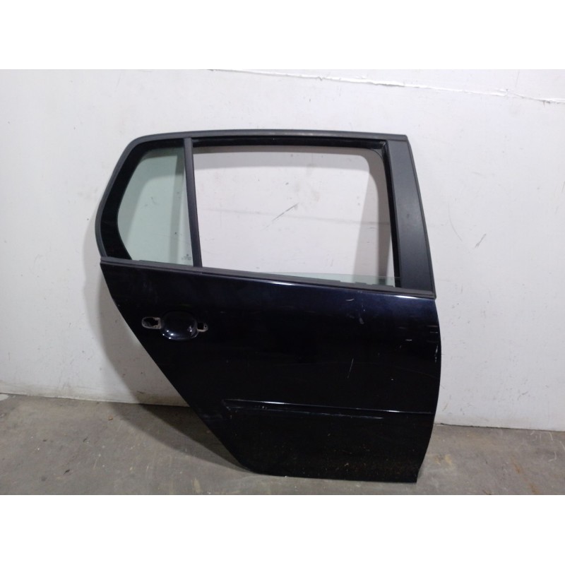 Recambio de puerta trasera derecha para volkswagen golf v (1k1) 2.0 tdi referencia OEM IAM 1K6833302AA  