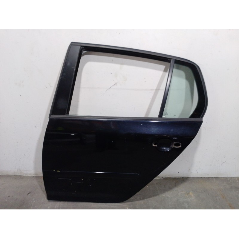 Recambio de puerta trasera izquierda para volkswagen golf v (1k1) 2.0 tdi referencia OEM IAM 1K6833105J  