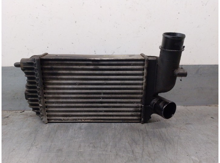 Recambio de intercooler para citroën jumper caja abierta (1) 2.5 tdi referencia OEM IAM 384G8 