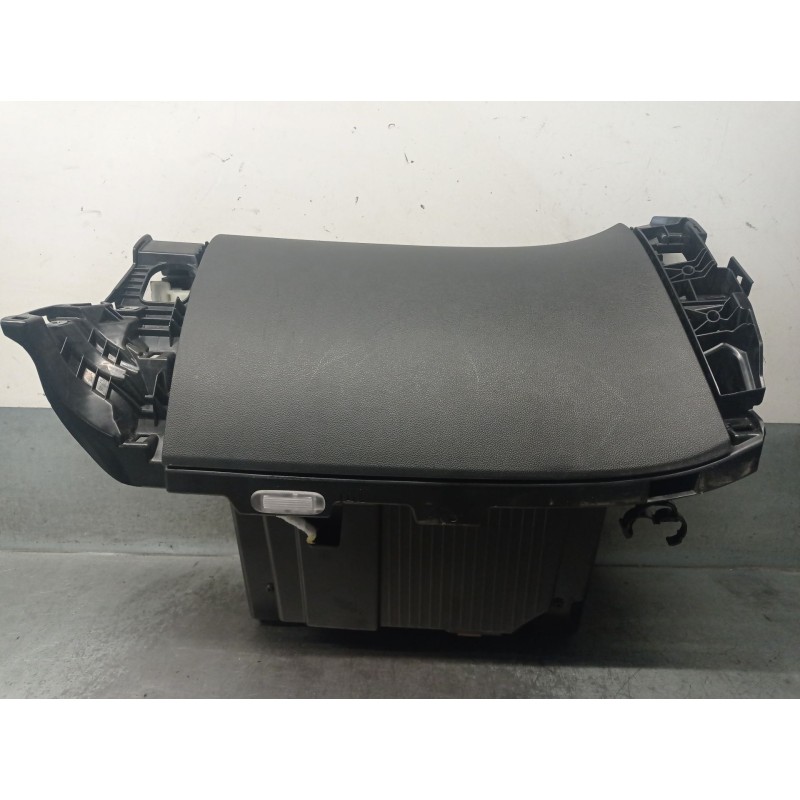 Recambio de guantera para renault grand scénic iv (r9_) 1.3 tce 140 referencia OEM IAM 681083248R 681083248R 