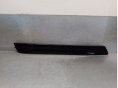 Recambio de molduras traseras para audi q3 (8ub, 8ug) 2.0 tdi quattro referencia OEM IAM 8U0854816  