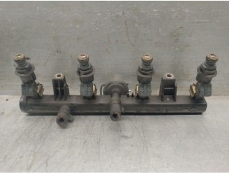 Recambio de rampa inyectora para seat arosa (6h1) 1.0 referencia OEM IAM 030133319AA 030133329H 0280151071 BOSCH