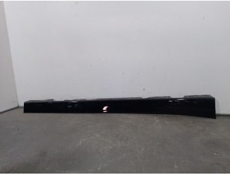 Recambio de spoiler talonera lateral derecha para bmw 1 (f20) 116 i referencia OEM IAM 51778056816 51778056816 