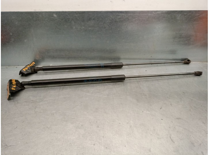 Replacement trunk / tailgate struts for Toyota Corolla Fastback (_e21_) 1.8 Hybrid (zwe211) OEM IAM reference 6896002