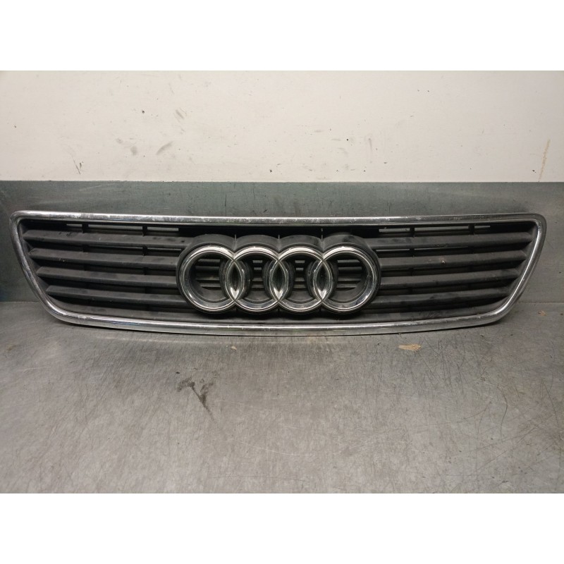 Recambio de rejilla delantera para audi a6 c4 (4a2) 2.5 tdi referencia OEM IAM 4A0853651  