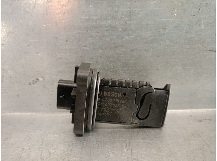 Replacement air flow meter for BMW 1 (F20) 116 i OEM IAM reference 7602038 13627602038 0280218266 BOSCH