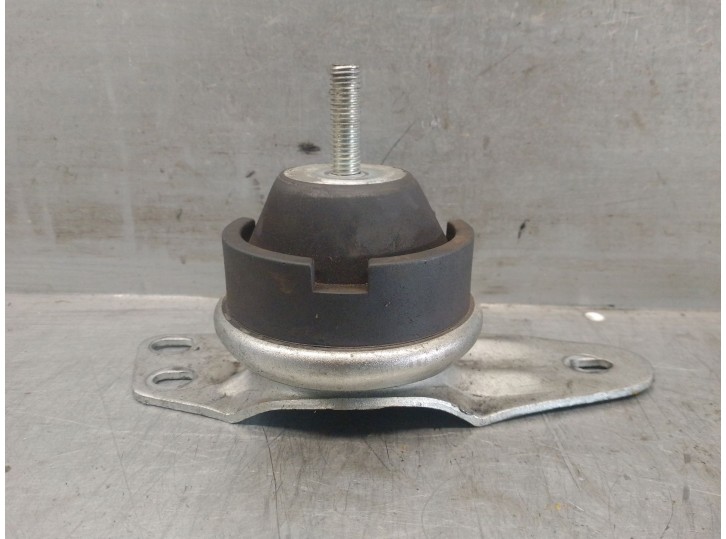 Replacement right engine mount for Citroën C5 II (RC_) 1.6 HDi (RC8HZB) OEM IAM reference 1807Y3 1807Y3 