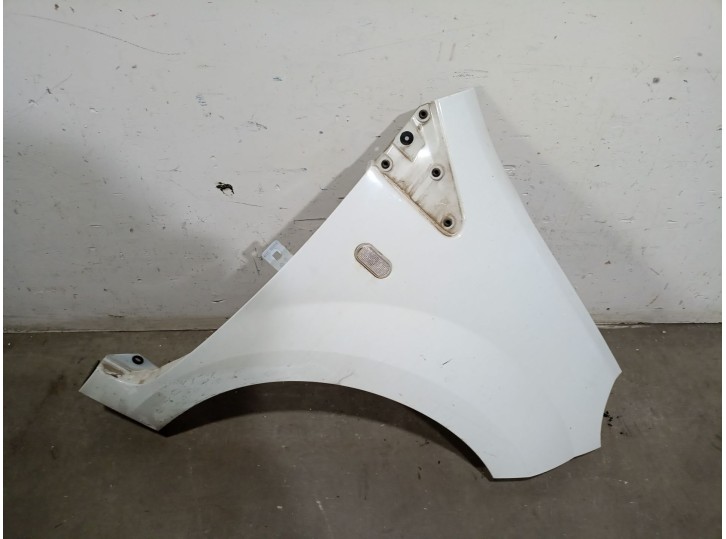 Replacement right front fender for Renault Twingo II (CN0_) 1.5 dCi (CN0E) OEM IAM reference 631000558R 