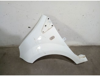 Recambio de aleta delantera izquierda para renault twingo ii (cn0_) 1.5 dci (cn0e) referencia OEM IAM 631017356R  