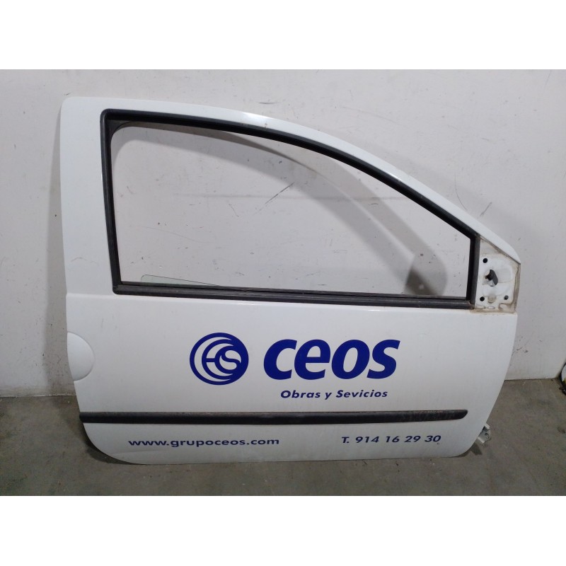 Recambio de puerta delantera derecha para renault twingo ii (cn0_) 1.5 dci (cn0e) referencia OEM IAM 801008682R  