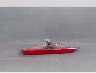 Recambio de luz central de freno para toyota avensis verso (amc20l) referencia OEM IAM 8157013160 8157013160 