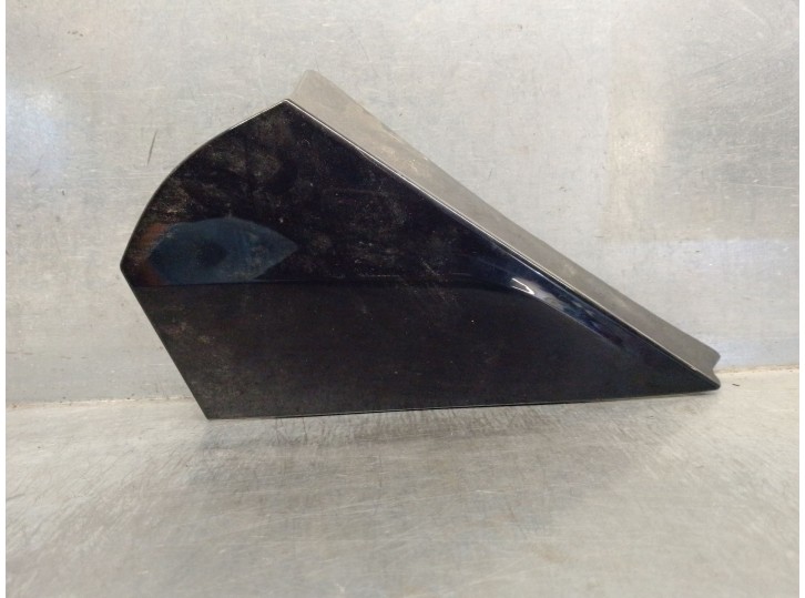 Recambio de molduras traseras para toyota c-hr (_x1_) 1.8 hybrid (zyx10_, zyx11_) referencia OEM IAM 62582F4011  62506F4011