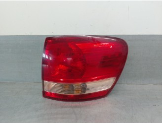 Replacement right rear tail light for Toyota Avensis Verso (AMC20L) OEM IAM reference 8155244160 8155244160 