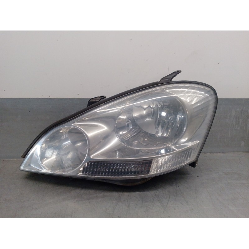 Recambio de faro izquierdo para toyota avensis verso (amc20l) referencia OEM IAM 8117044140 8117044140 